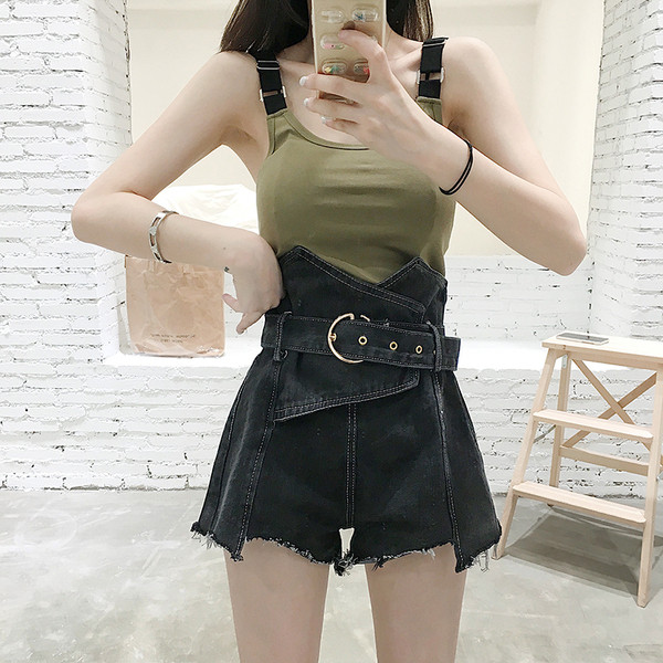 Női aktuális farmer rövidnadrág magas derékkal