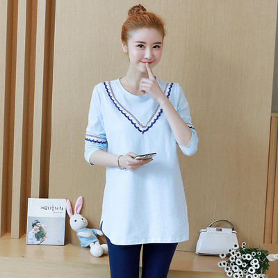 Модерна блуза с дълъг ръкав за бременни жени с бродерия в няколко цвята