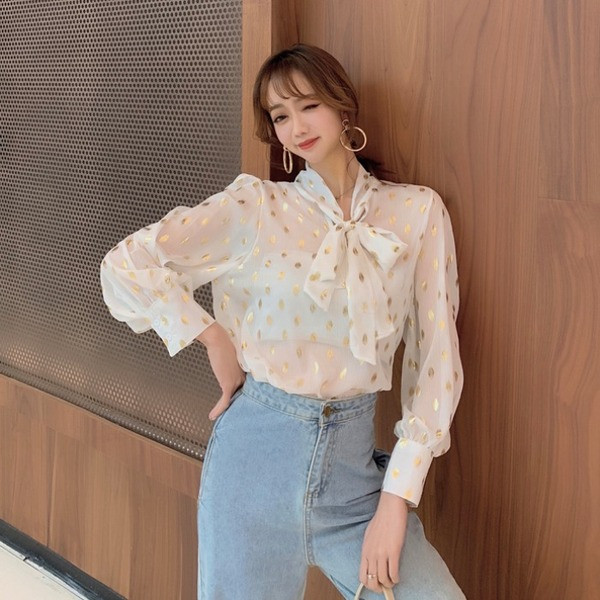 Актуална дамска риза в бял ,син и черен цвят 