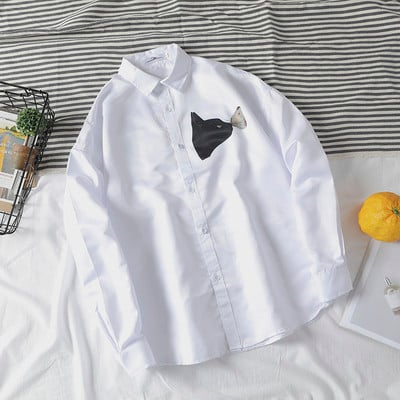 Мъжка риза с апликация в бял и бежов цвят