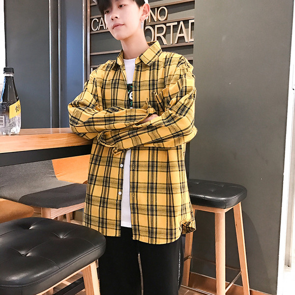 Спортно-елегантна мъжка риза в жълт и червен цвят