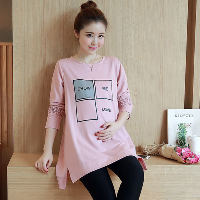 Модерна туника за бременни жени в няколко цвята с надпис и щампа