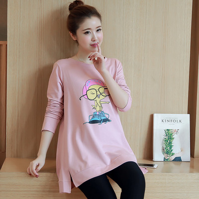 Модерна туника за бременни жени в няколко цвята с надпис и щампа