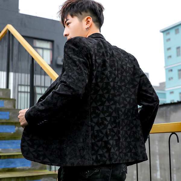 Актуално мъжко сако в три цвята 