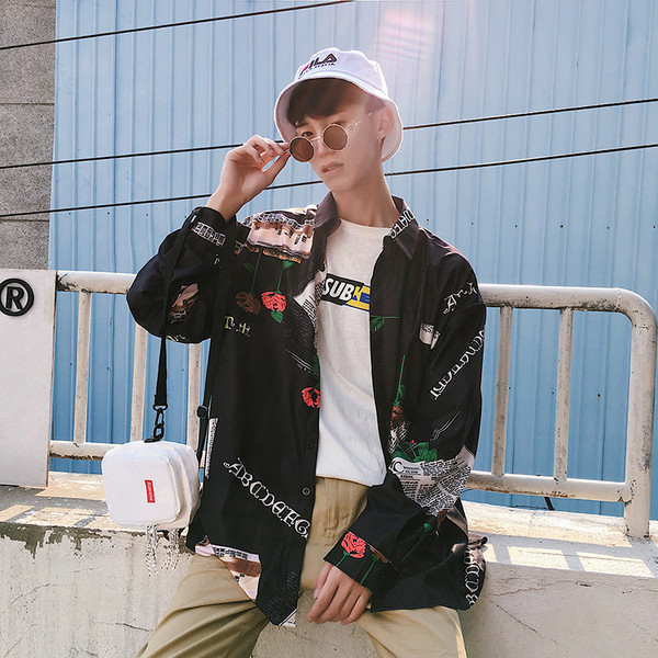 Modern férfi ing fekete-fehér színes mintával