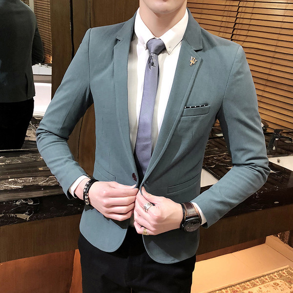 Stílusos férfi kabát zsebekkel és fém elemmel több színben