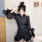 Aktuális lótusz ujjú női ing fekete színben