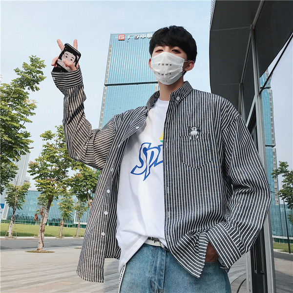 Мъжка раирана риза с бродерия в три цвята