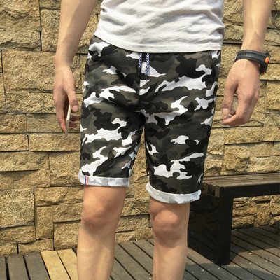 Мъжки камуфлажен къс панталон в три цвята
