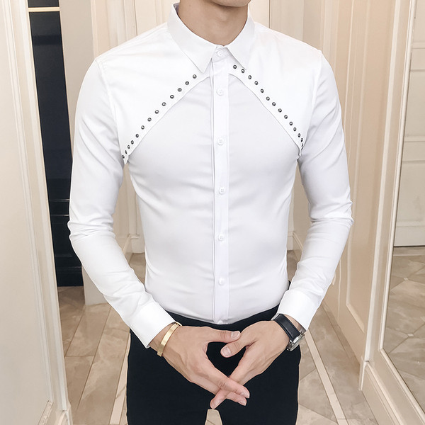 Stílusos férfi ing Karcsú modell fém elemekkel fehér és fekete színben