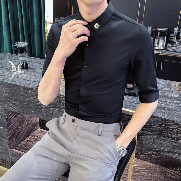 Елегантна мъжка риза с 3/4 ръкав и метална декорация в бял и черен цвят