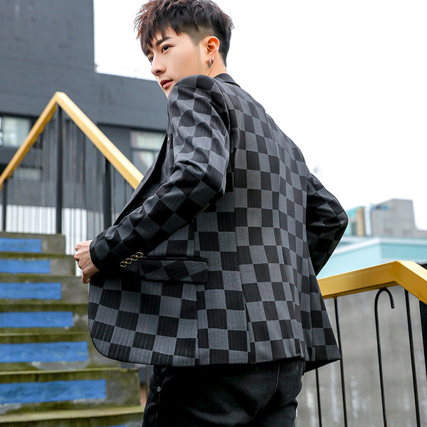 Ежедневно мъжко сако в три цвята