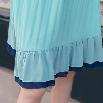 Κομψό φόρεμα για έγκυες γυναίκες με μπλε χρώμα και λαιμόκοψη