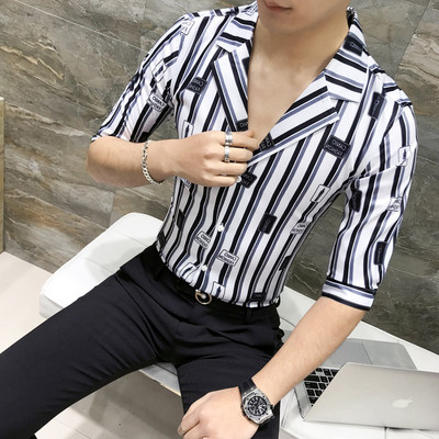 Модерна мъжка риза с V-образно деколте и десен в два цвята