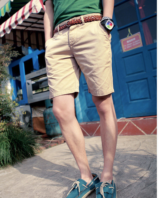 Модерни мъжки панталони за лятото къс модел в няколко цвята