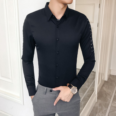 Стилна мъжка риза с декорация в бял и черен цвят