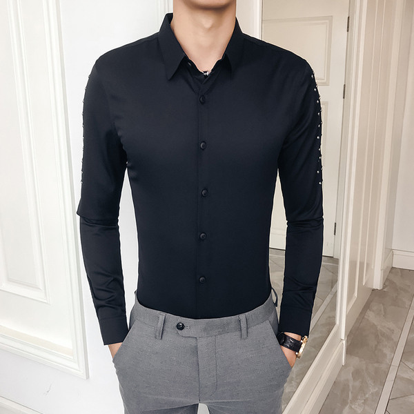 Стилна мъжка риза с декорация в бял и черен цвят