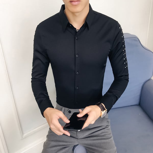 Стилна мъжка риза с декорация в бял и черен цвят