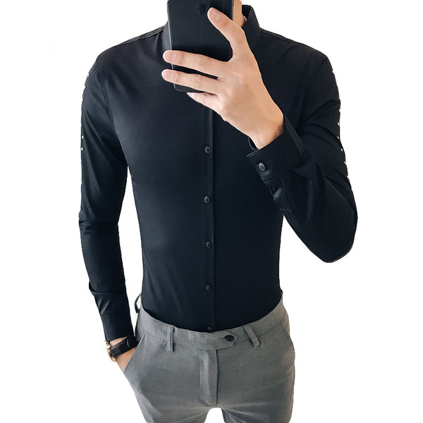 Стилна мъжка риза с декорация в бял и черен цвят