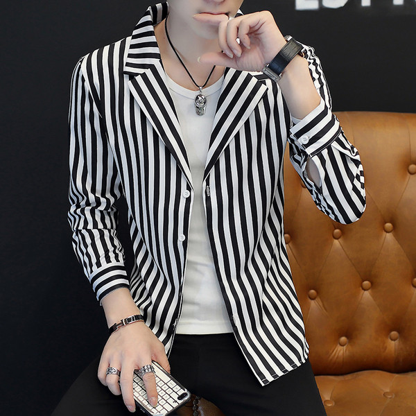 Ежедневно мъжко раирано сако в два цвята