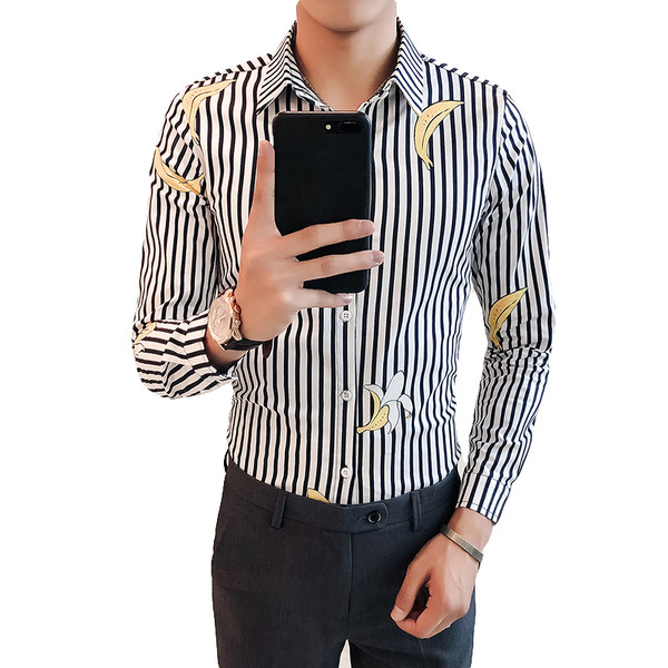 Раирана мъжка риза с дълъг ръкав в черен и червен цвят