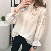 Cămașă elegantă de damă cu broderie colorată în două culori