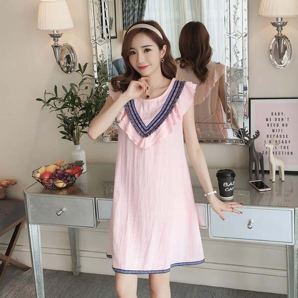 Елегантна рокля за бременни жени в розов цвят