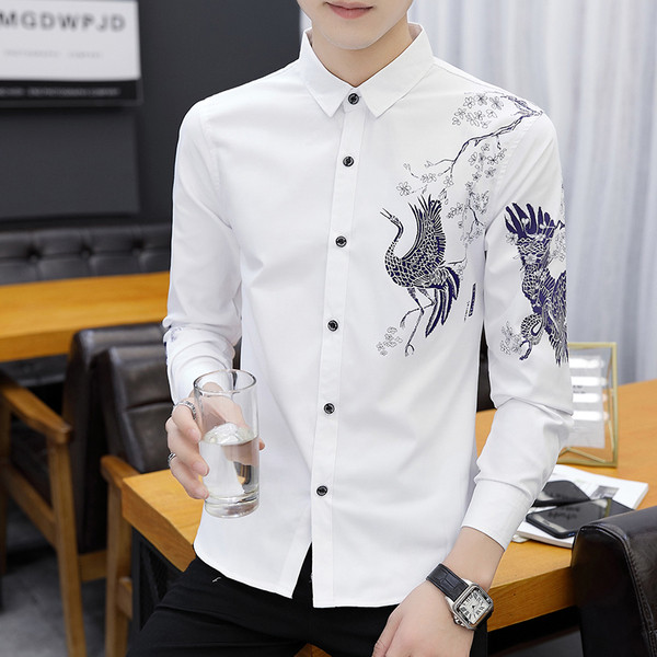 Актуална мъжка риза в два цвята с бродерия