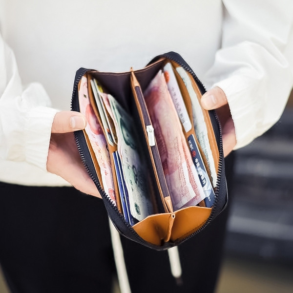 Модерен мъжки портфейл с камуфлажни мотиви в два цвята