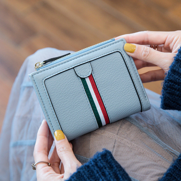 Модерен дамски портфеил от еко кожа в няколко цвята