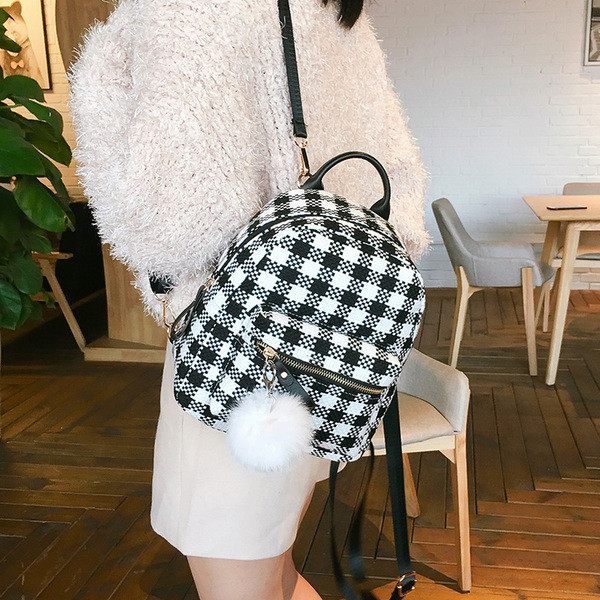 Стилна дамска карирана раница в три цвята