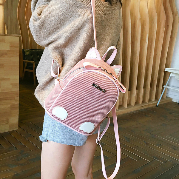 Модерна дамска раница с 3D елемент в четири цвята