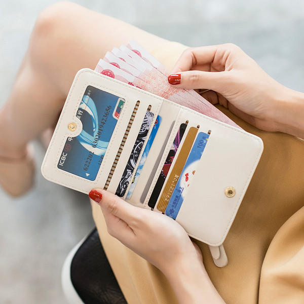 Модерен дамски портфейл от Еко кожа с бродерия