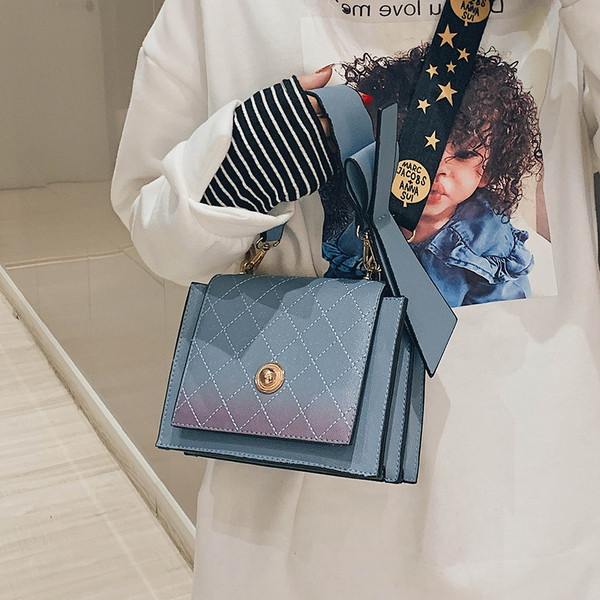 Модерна дамска чанта от еко кожа с къса и дълга дръжка в няколко цвята 