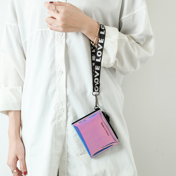 Μοντέρνο γυναικείο πορτοφόλι με αξεσουάρ σε δύο χρώματα