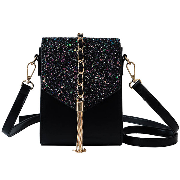 Модерна дамска  чанта с метален елемент -два модела  в няколко цвята 