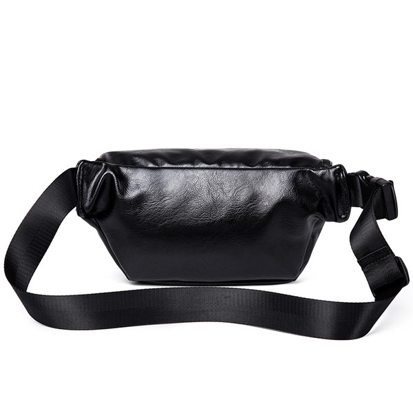 Мъжка ежедневна чанта в черен цвят от еко кожа