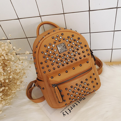 Rucsac de dama din piele ecologica cu decor metalic