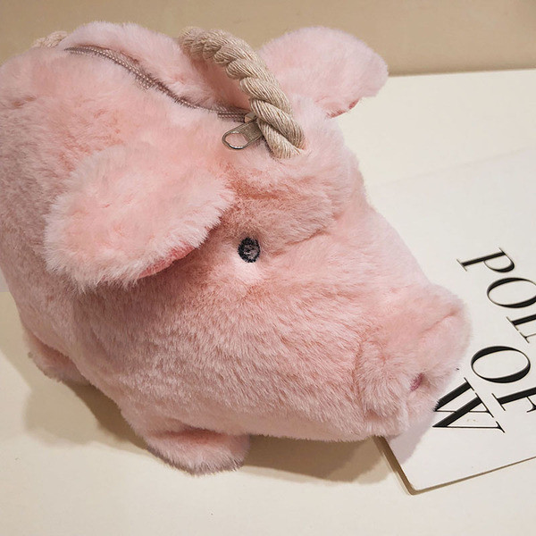 Дамска плушена чанта с форма на прасе в розов цвят 