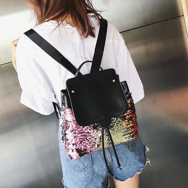 Дамска раница с декорация пайети в няколко цвята