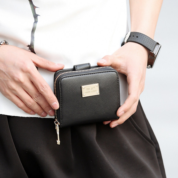 Модерен мъжки портфейл от еко кожа в черен цвят