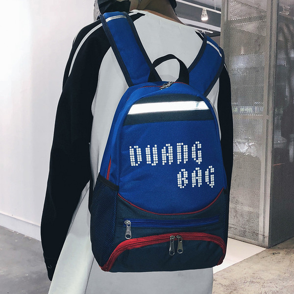 Модерна раница с надпис в три цвята подходяща за мъже и жени