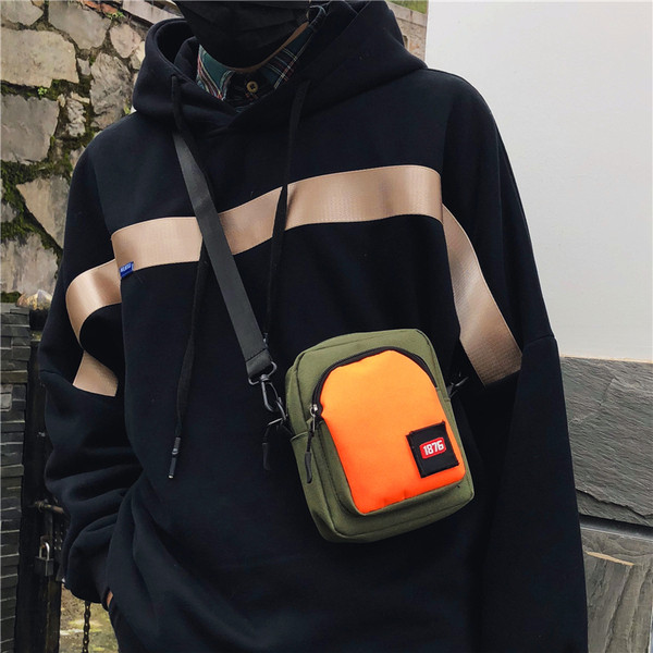 Модерна малка чанта за мъже и жени в три цвята