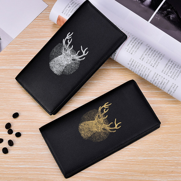 Актуален мъжки портфейл с щампа в черен цвят