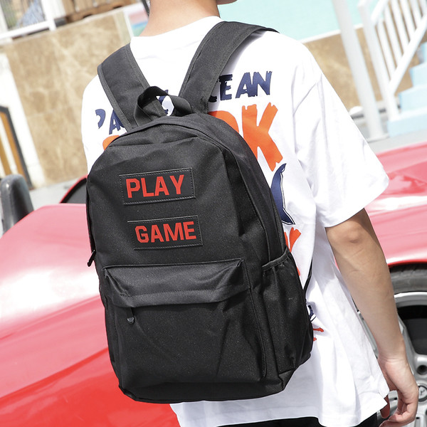 Ανδρικό σακίδιο σε μαύρο χρώμα με επιγραφή