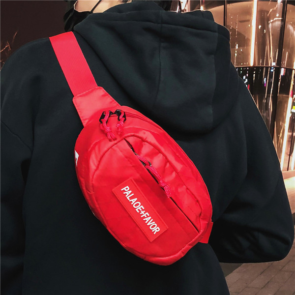 Αθλητική τσάντα για άνδρες και γυναίκες με τετράχρωμη επιγραφή