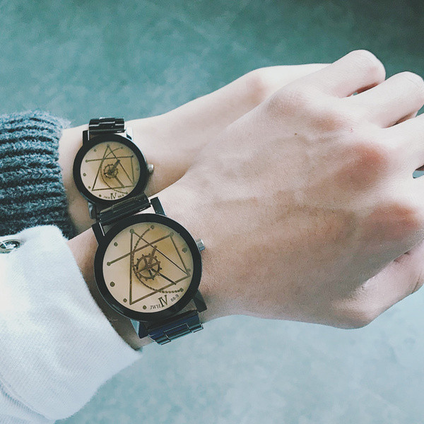 Ceas de dama zilnic cu curea metalica