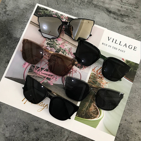 Κυρίες γυαλιά ηλίου σε διάφορα χρώματα