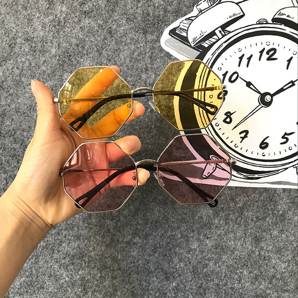 Ochelari de soare de damă în mai multe culori de oglindă