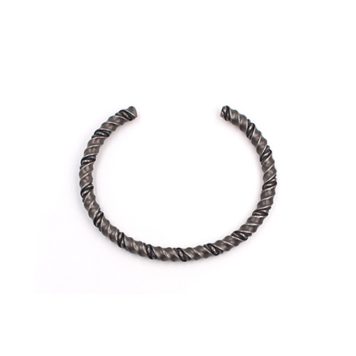 Μοντέρνο ασημένιο βραχιόλι για άντρες